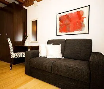 Flores - Otel *